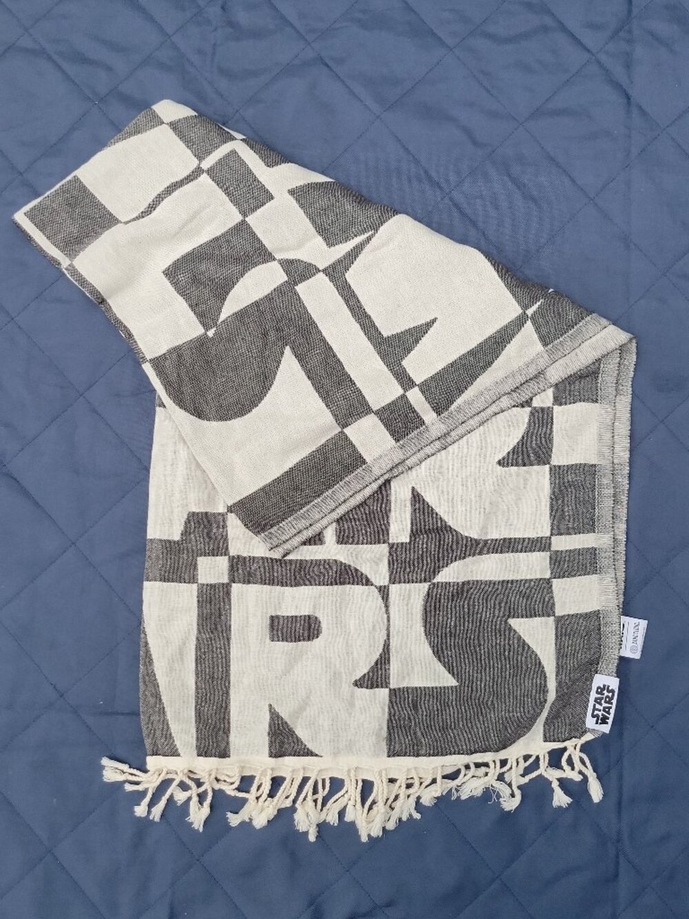 Sand Cloud Star Wars Beach Towel Wrap 100% Organic Turkish Cotton 37" x 67"